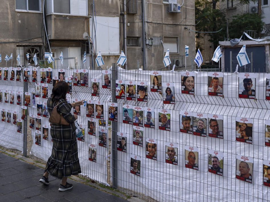 Pause in war gives hope to families of Israeli hostages and Palestinian prisoners – Houston Public Media - Vimarsana News
