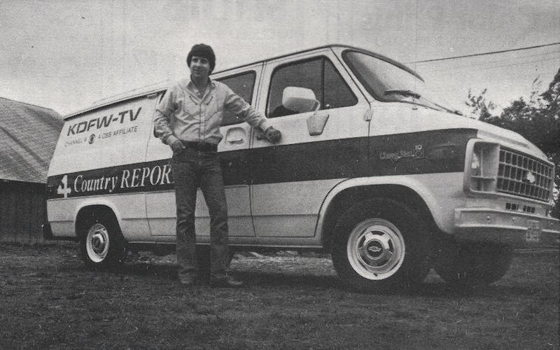 An vintage photo of Bob Phillips as the host of Texas Country Reporter.