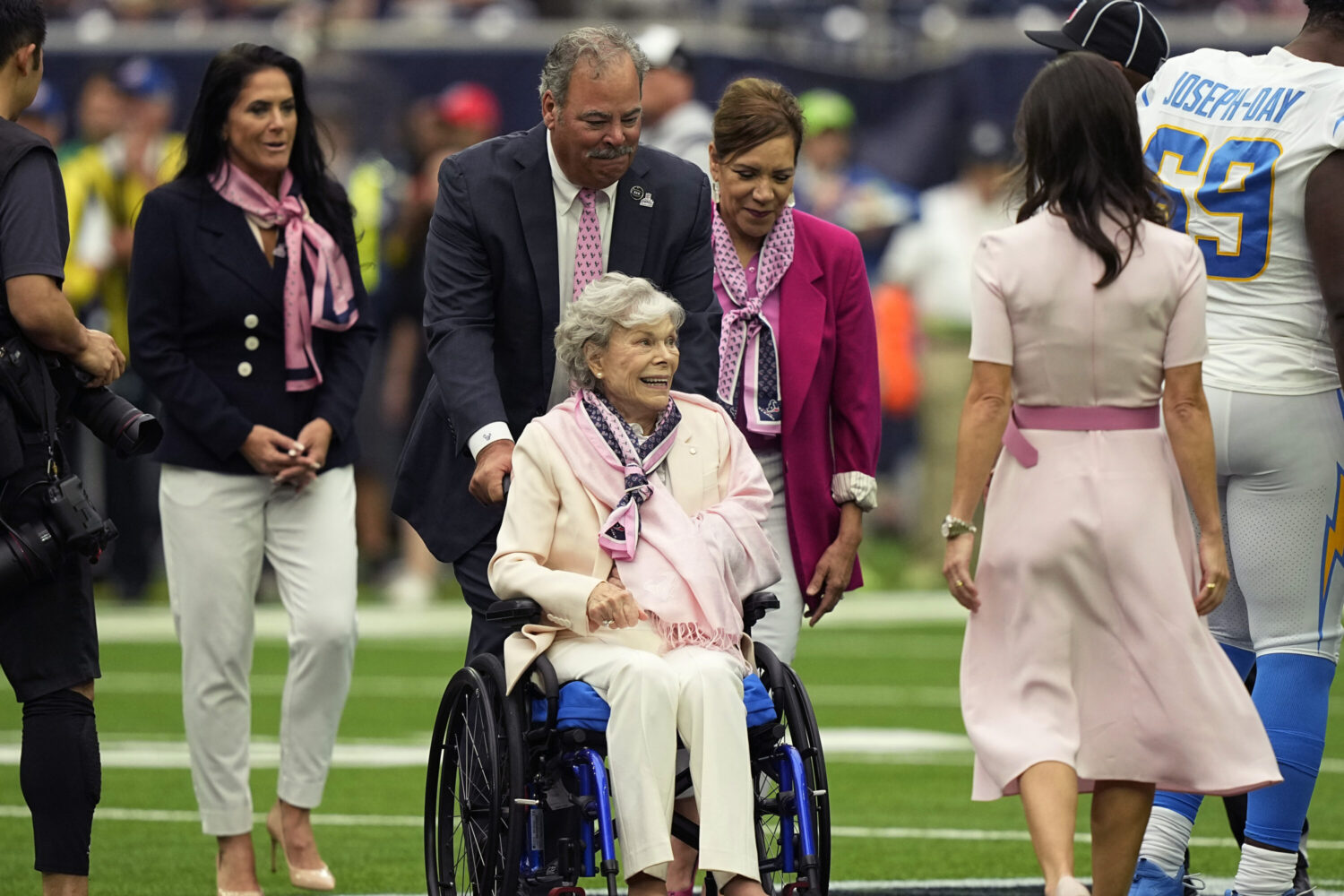 Son of Houston Texans owner Janice McNair drops effort to become her  guardian – Houston Public Media