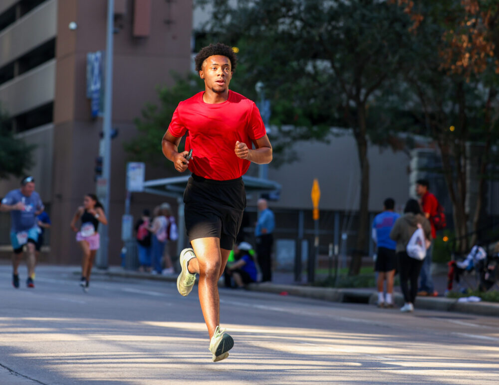 PHOTOS: Hundreds of participants for 9/11 Heroes Run in downtown ...