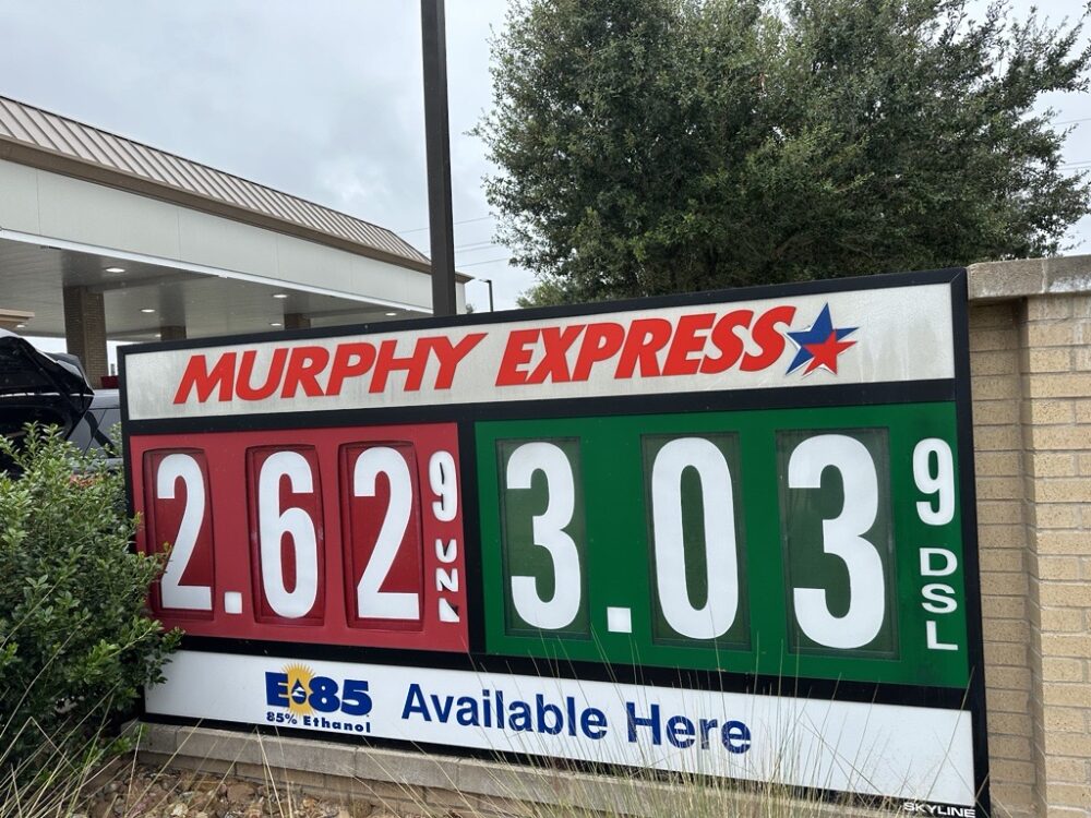 Sugar Land gas station sells winning Mega Millions jackpot ticket worth ...