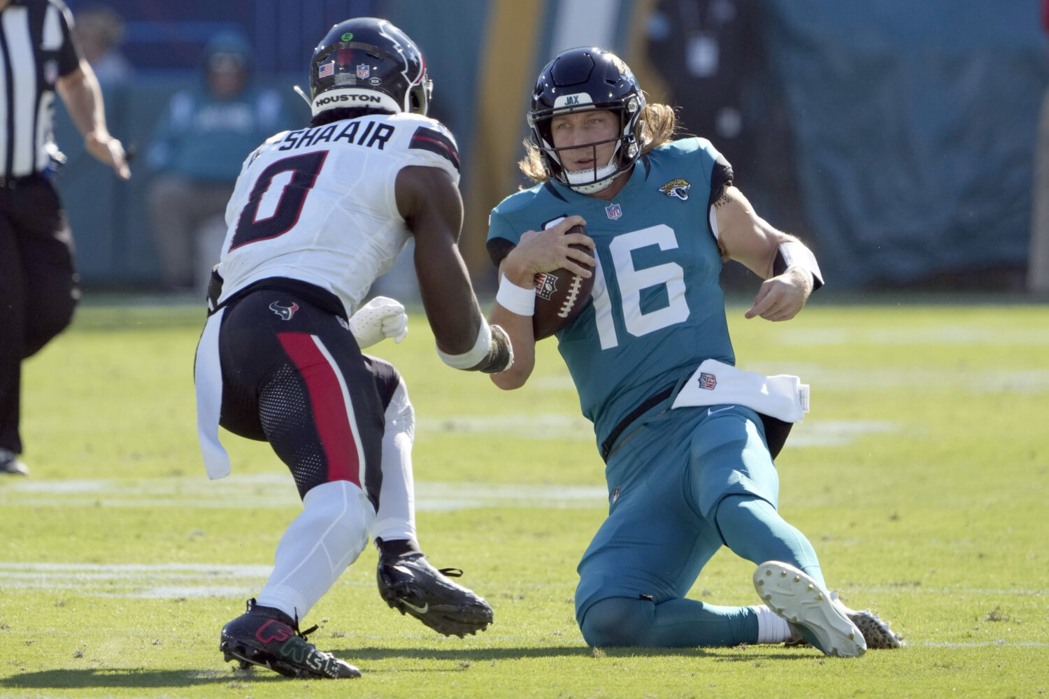 Houston's Al-Shaair apologizes for hit on Jacksonville's Lawrence