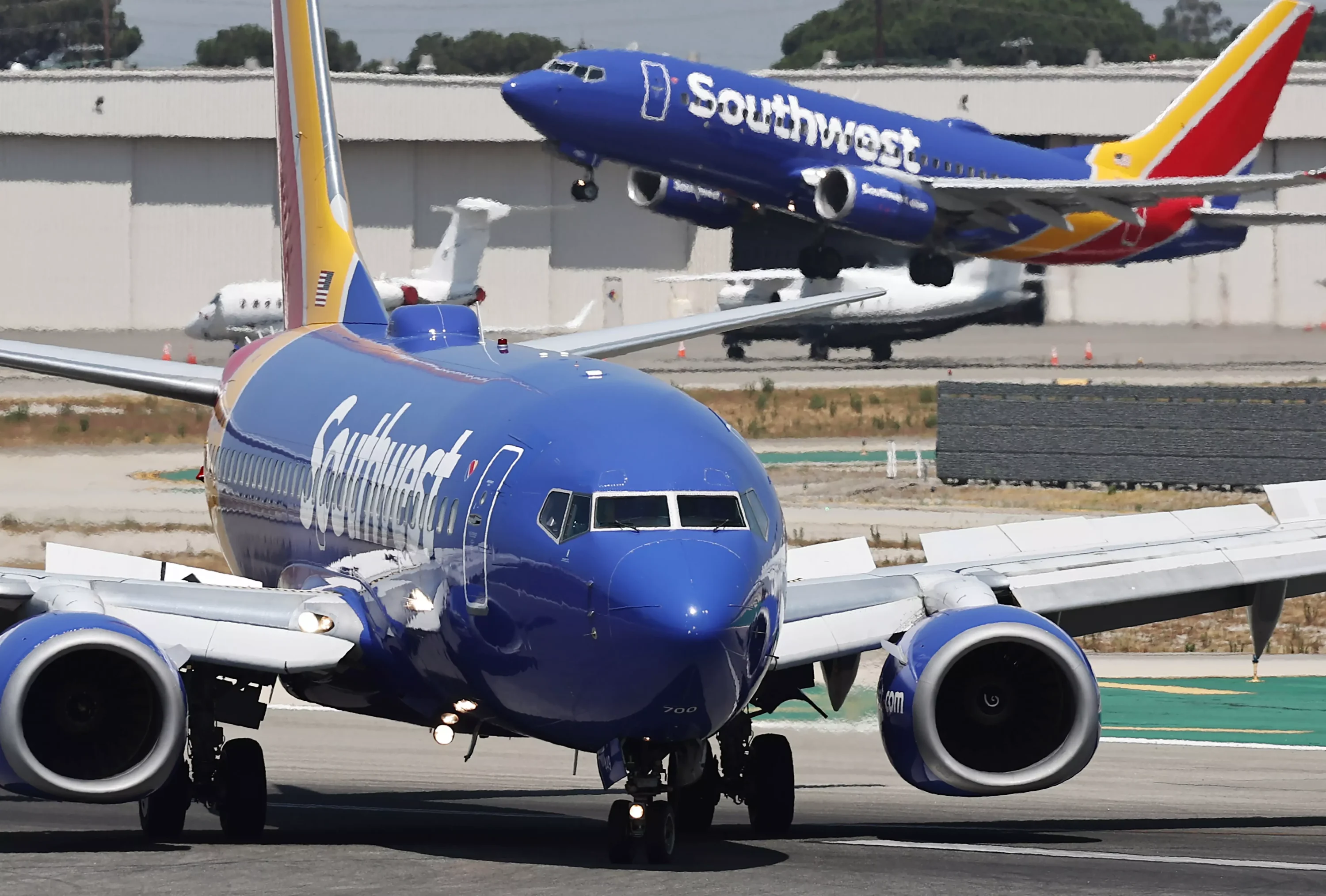Southwest ends free bag-checking: The Good, Bad, and Ugly of the week episode artwork