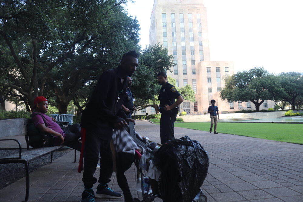 Houston City Council effectively bans homeless people from downtown and East Downtown sidewalks | Houston Public Media
