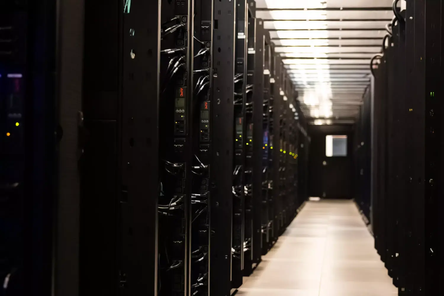 Majority of Houstonians use AI but oppose data centers near their homes, Hobby School survey finds - Houston Public Media