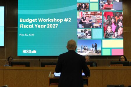HISD Superintendent Mike Miles presents changes at the second budget workshop