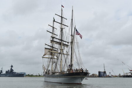 Historic Elissa ship leaves Galveston for voyage across the country