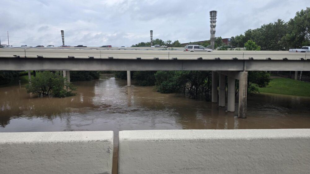 Agua del pantano de Houston 6-15-26