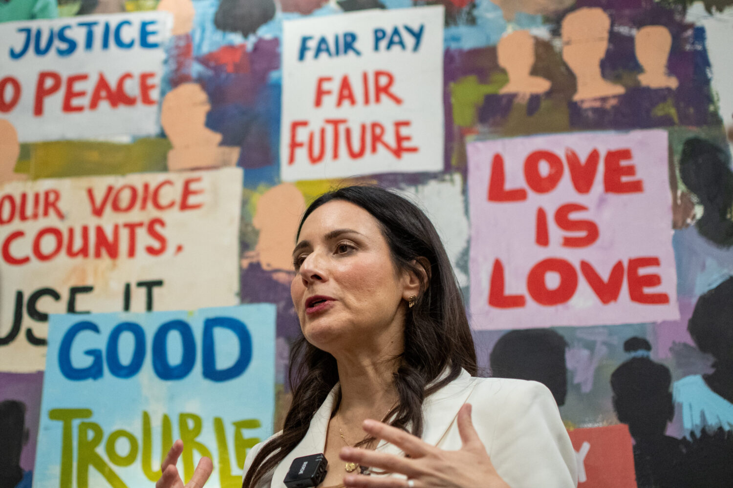 Democratic candidate Gina Hinojosa calls Texas governor race most important in America at Houston rally – Houston Public Media