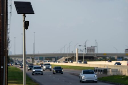 Texas freezes installation of Flock cameras along state roads
