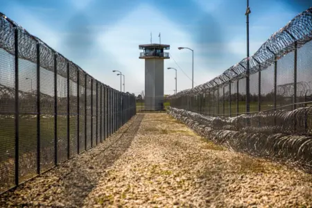 Federal judge orders Texas to air condition all prisons by the end of 2029