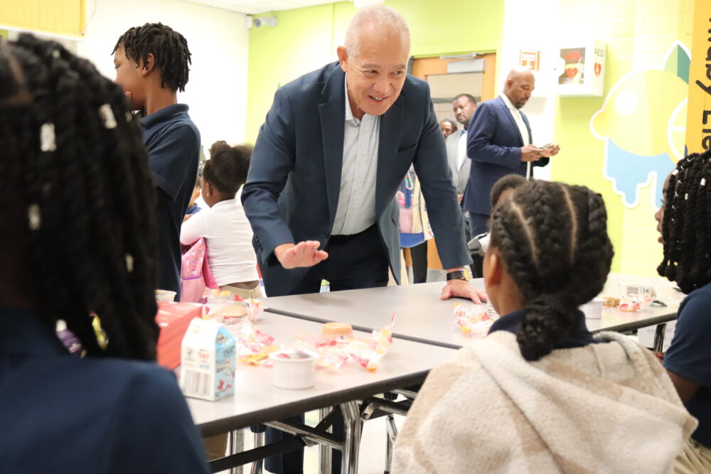 State Appointed Superintendent Mike Miles visits Whidby Elementary on the first day of the 2026-2027 school year.